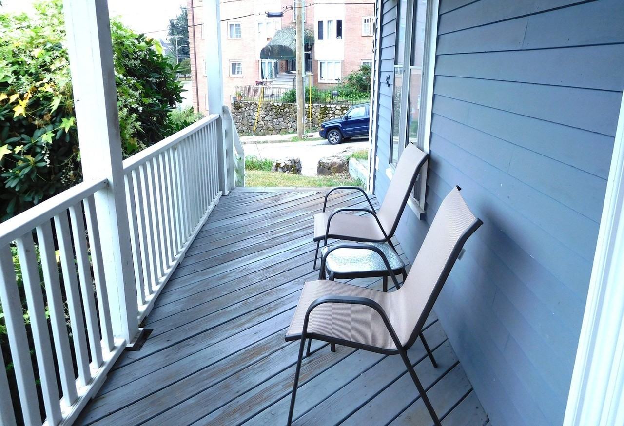 102 Market St #1 - Photo 3 of 8