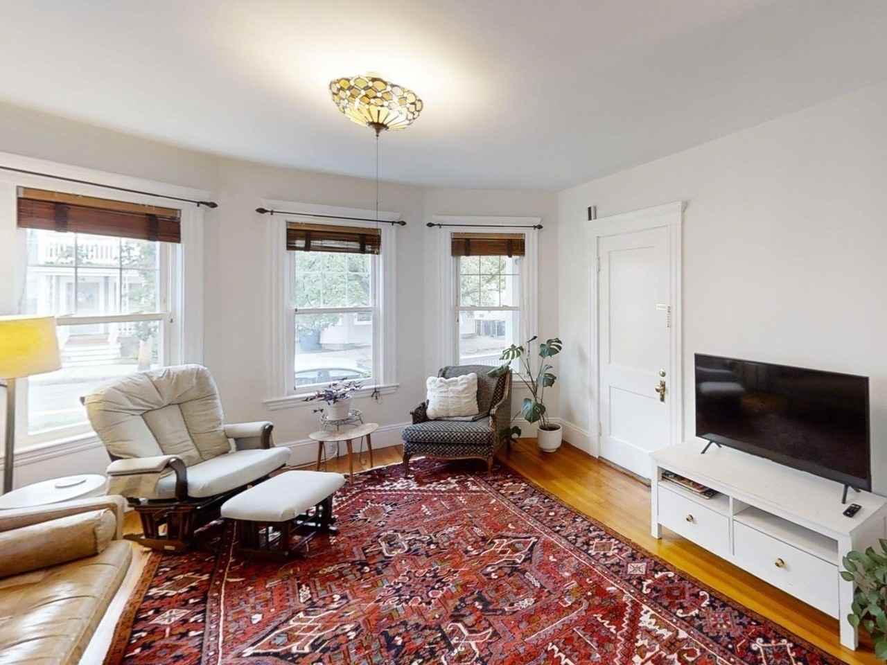 33 Cabot St #1 - Photo 3 of 18