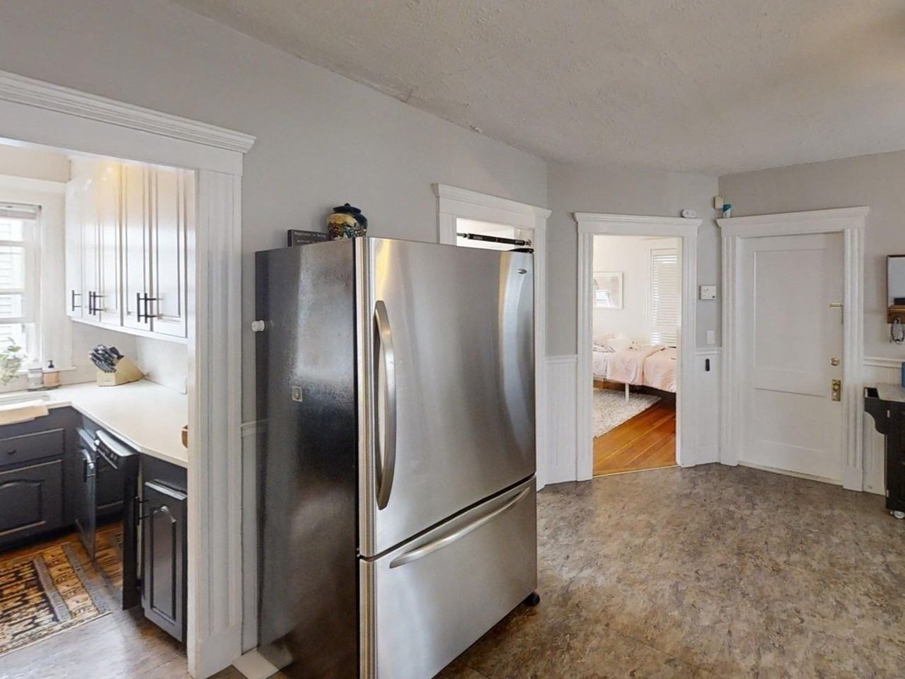33 Cabot St #1 - Photo 7 of 18