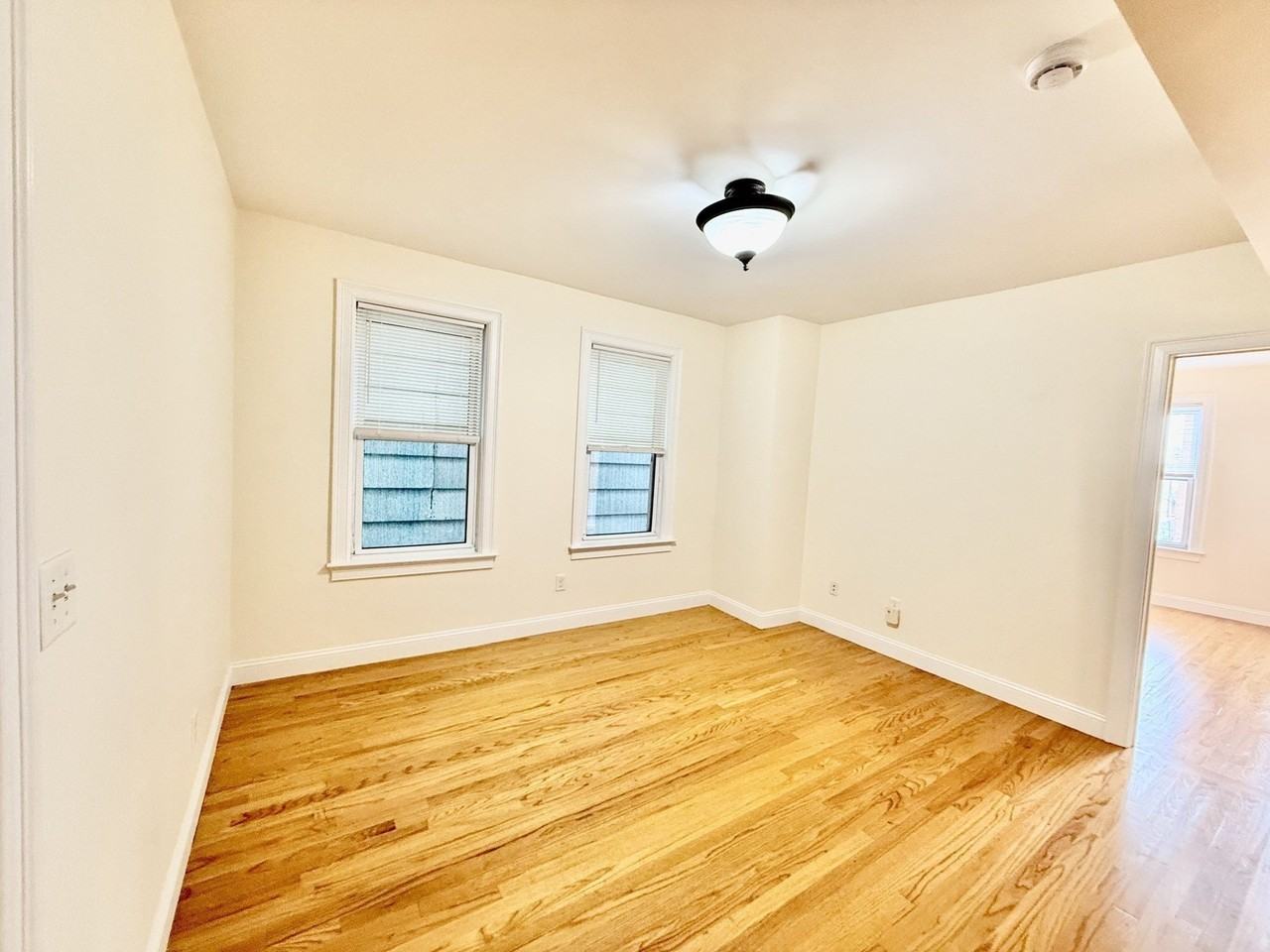 724 Cambridge St #2 - Photo 3 of 21