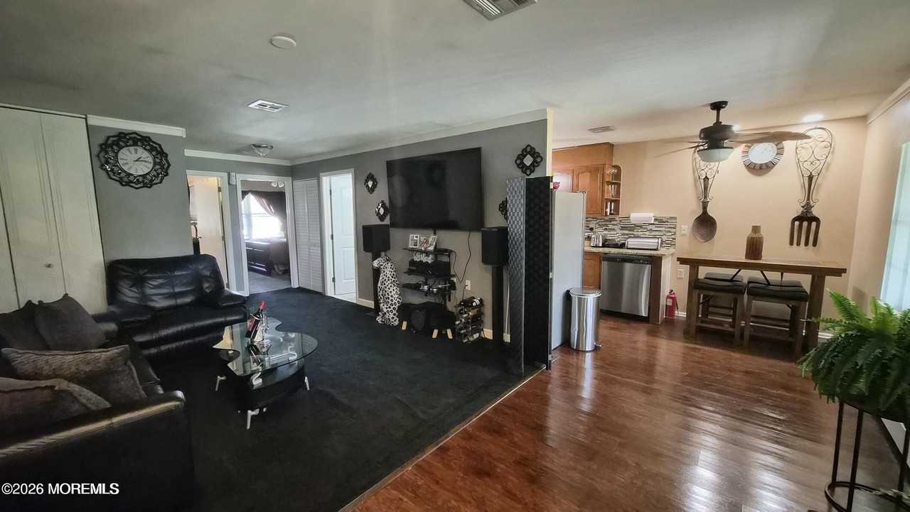 308 Malvern Ct #C - Photo 3 of 11