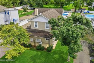 370 W Park Ave - Photo 1 of 1