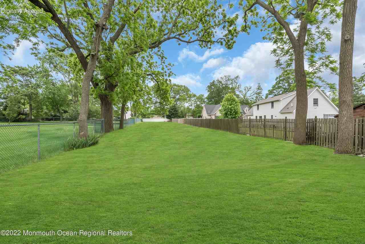 370 W Park Ave - Photo 5 of 31