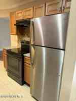 featured image of 16 Pine Cluster Cir #H