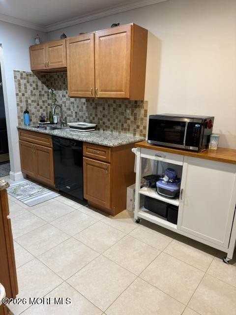 16 Pine Cluster Cir #H - Photo 2 of 8