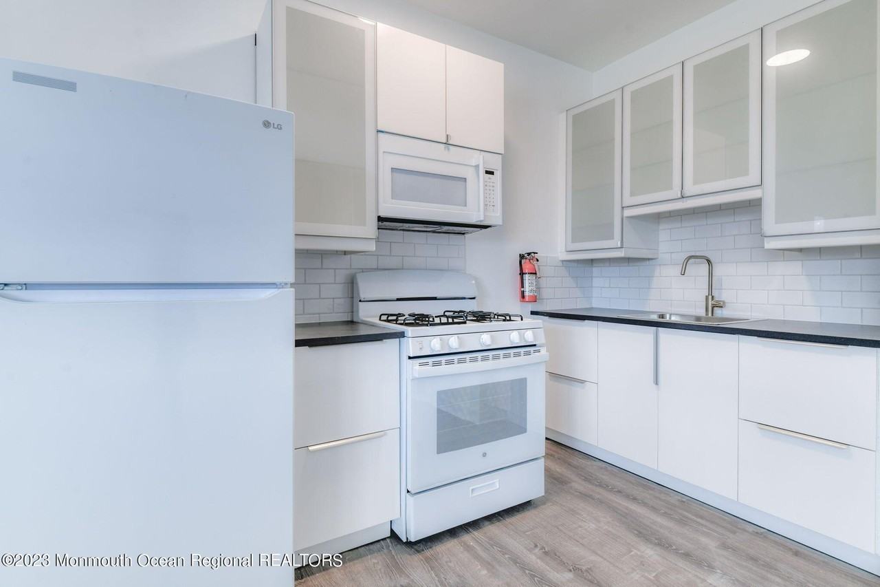 109 Mccabe Ave #209 - Photo 2 of 13