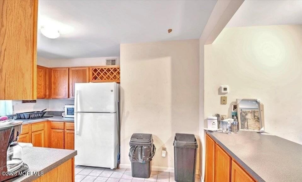 102 Demmy Ave - Photo 5 of 27