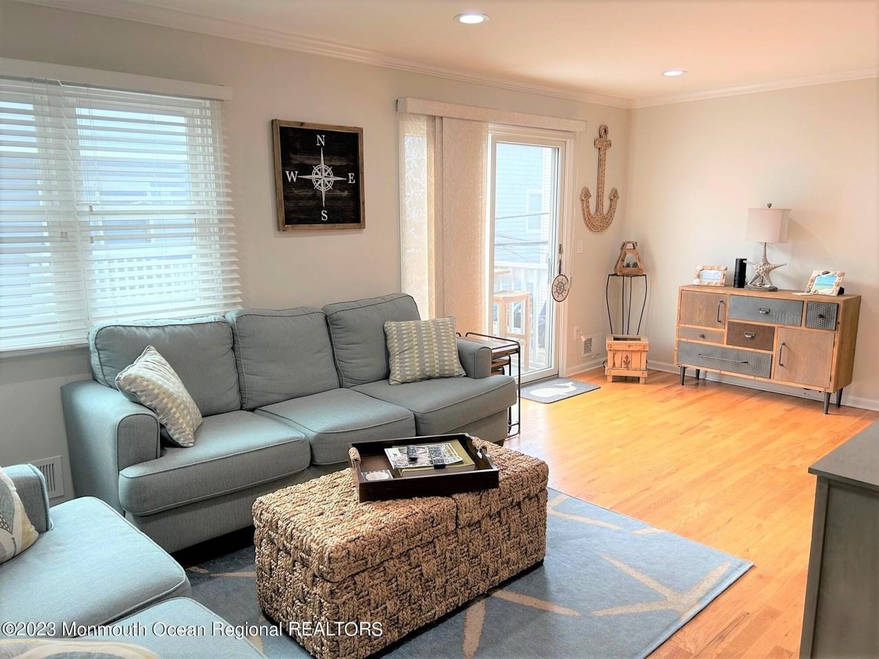 109 Cliff Ave #4D - Photo 2 of 24