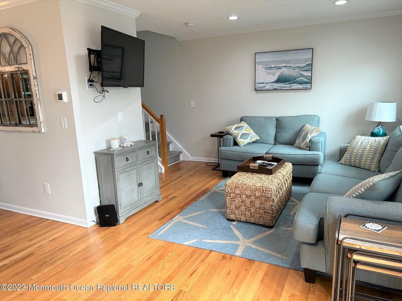 109 Cliff Ave #4D - Photo 5 of 24