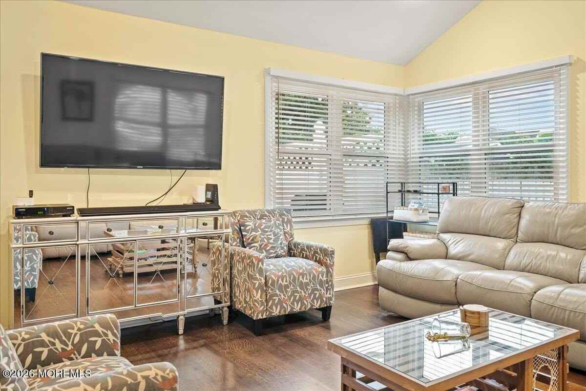 440 Euclid Ave #1 - Photo 7 of 49