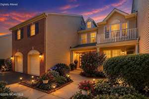 featured image of 90 Banyan Blvd