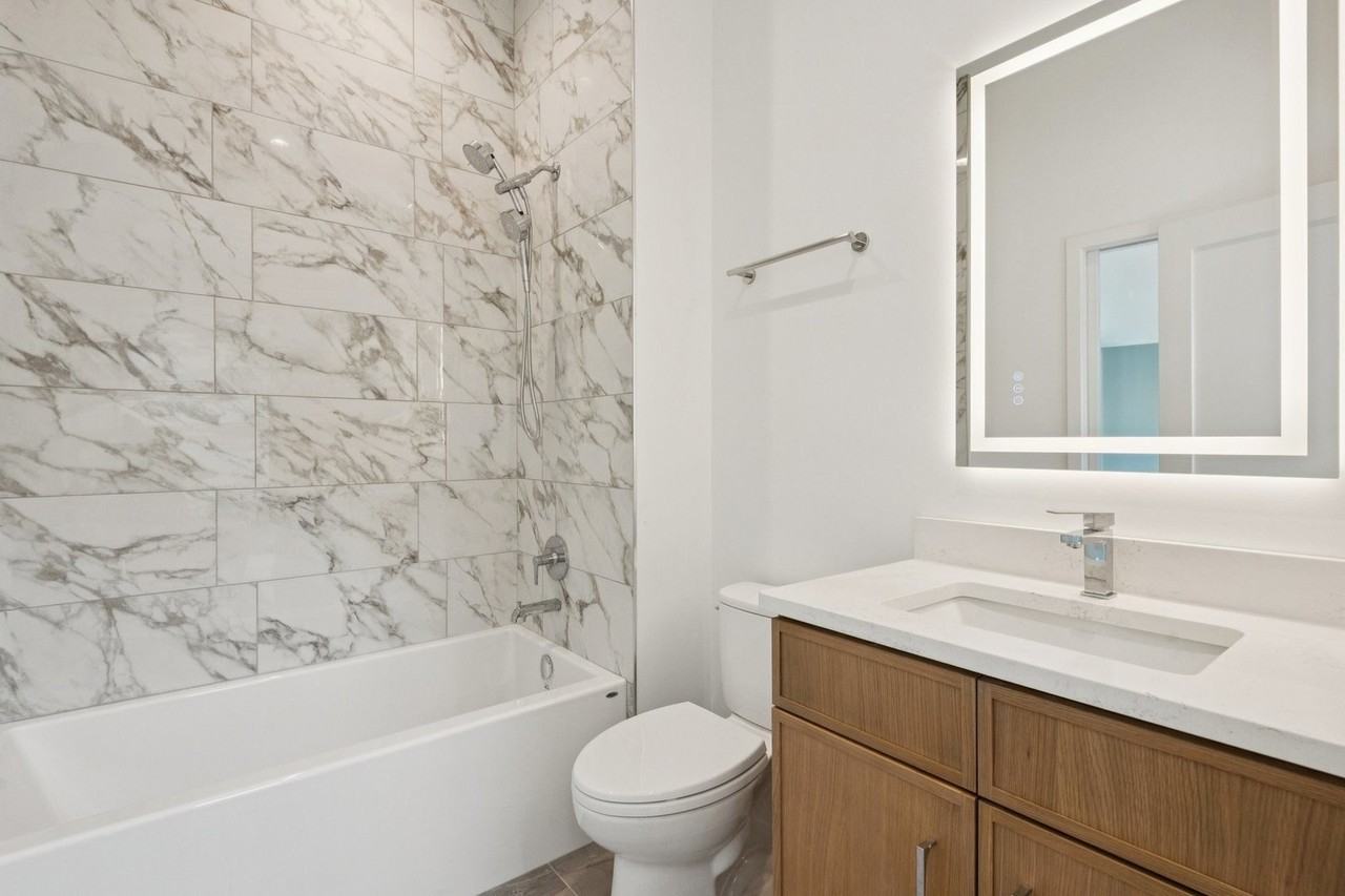3641 N Wilton Ave #CH - Photo 6 of 8