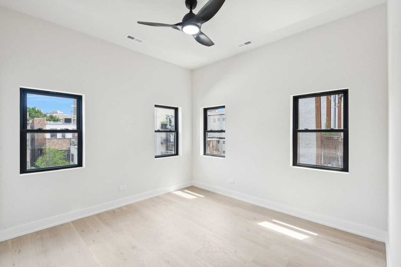 3641 N Wilton Ave #3 - Photo 3 of 12