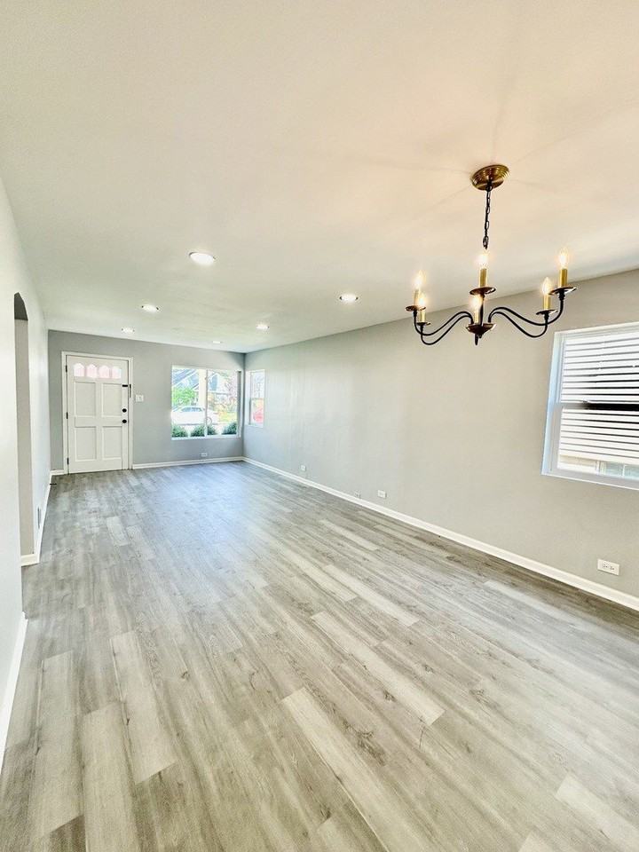 35 46th Ave - Photo 4 of 17