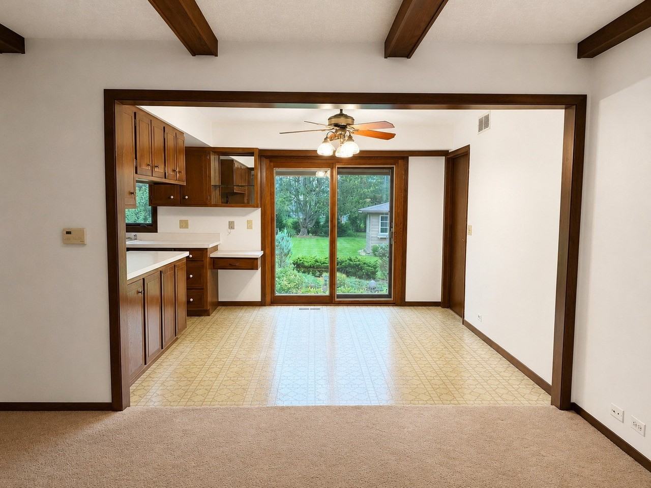 103 Cottonwood Rd - Photo 5 of 18