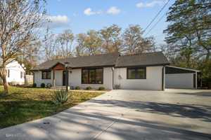 featured image of 66 Mionske Dr