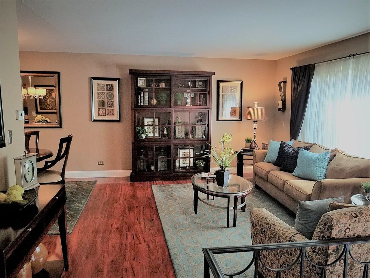 8113 Norwood Ct - Photo 5 of 24