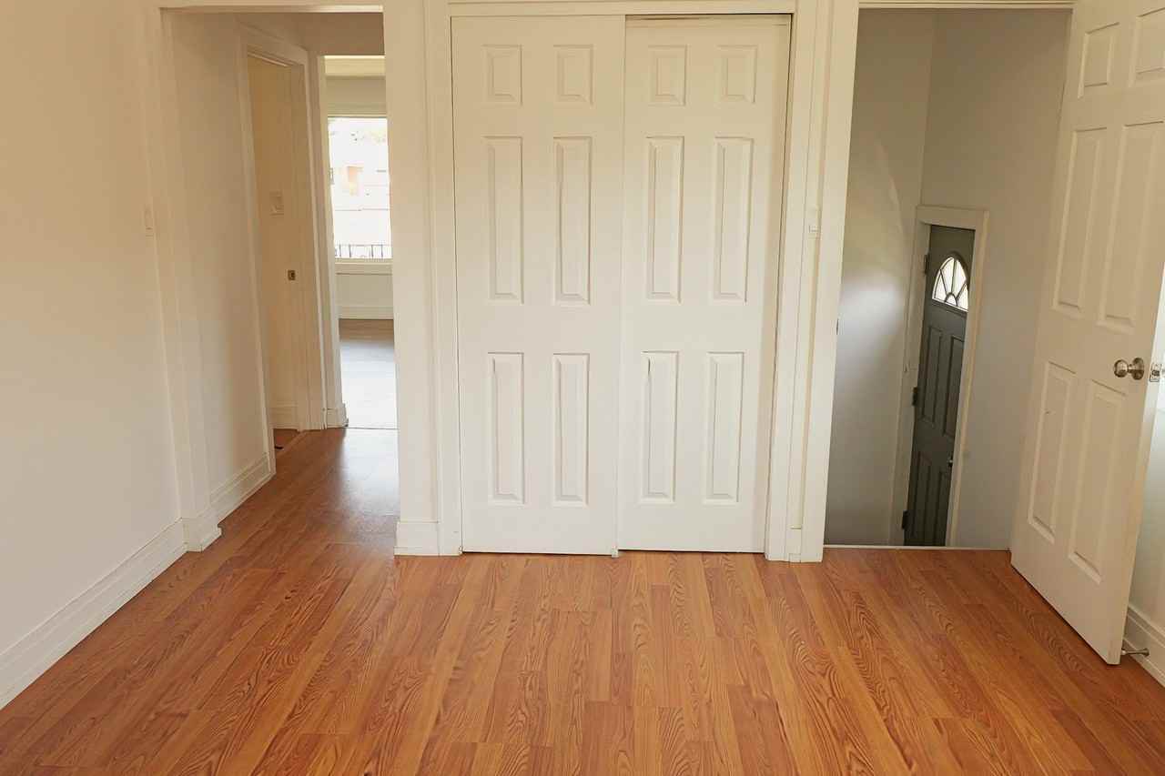 9944 Cook Ave - Photo 7 of 20