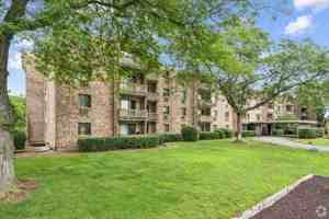 featured image of 1820 N Delany Rd #112