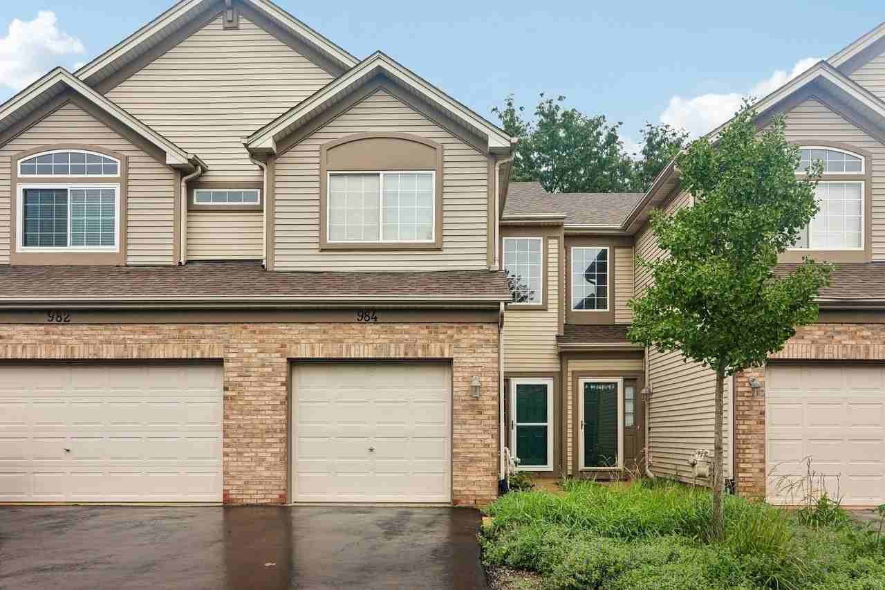 984 Parkhill Cir - Photo 2 of 50