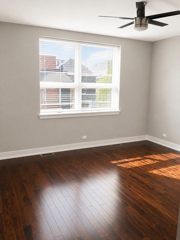 6115 N Elston Ave #3 - Photo 4 of 9
