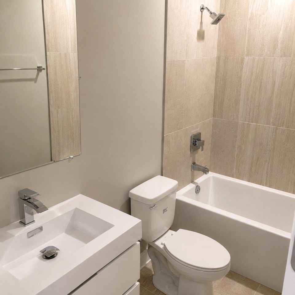 6115 N Elston Ave #3 - Photo 6 of 9