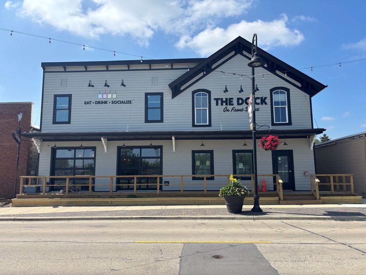 11116 Front St #203