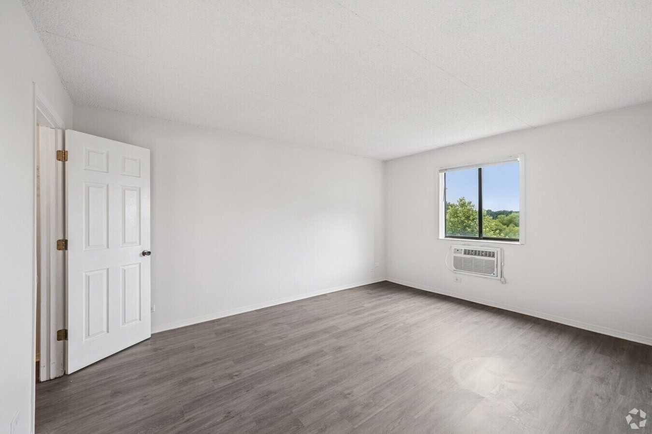 1820 N Delany Rd #118 - Photo 6 of 10