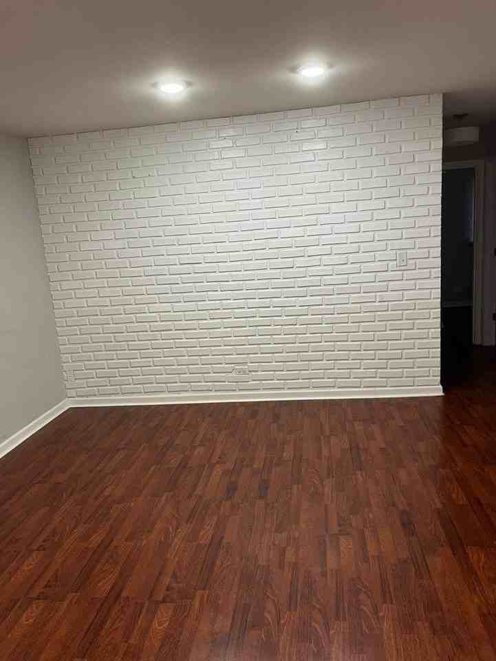 6730 Valley View Rd - Photo 3 of 16