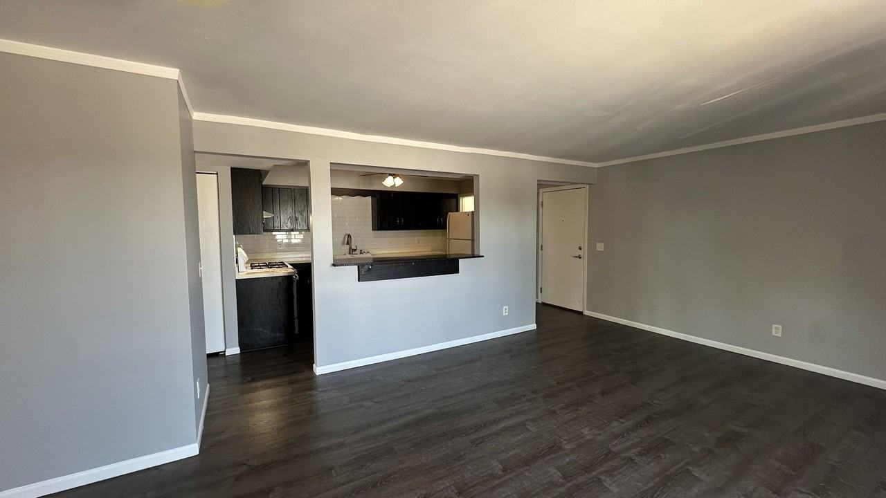 2390 Bicentennial Ave #12 - Photo 7 of 22