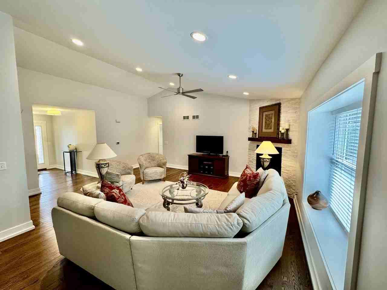 628 Krpan Ct - Photo 7 of 23