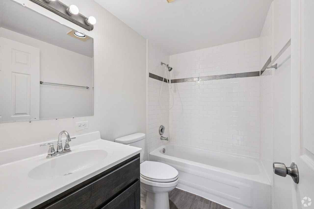 1840 N Delany Rd #413 - Photo 7 of 11