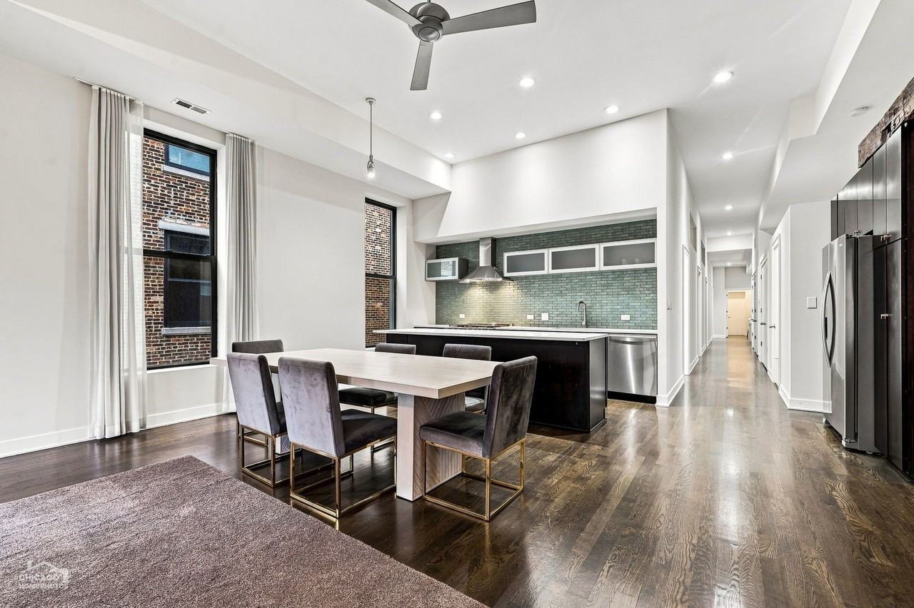 114 N Aberdeen St #3 - Photo 6 of 27