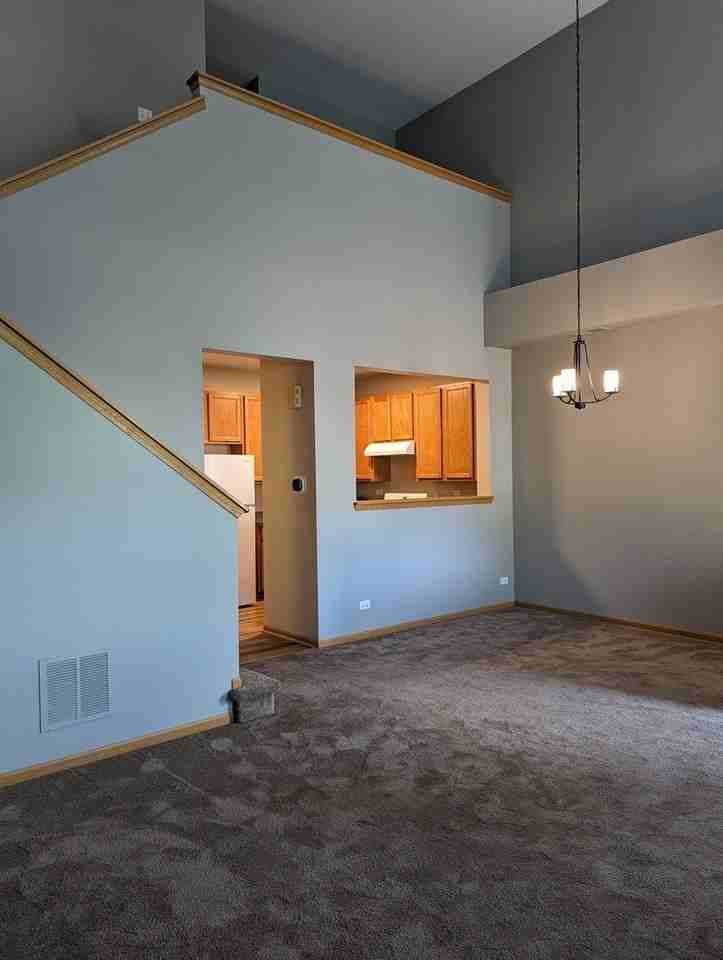 2257 Georgetown Cir - Photo 4 of 22