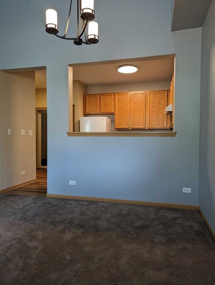 2257 Georgetown Cir - Photo 5 of 22