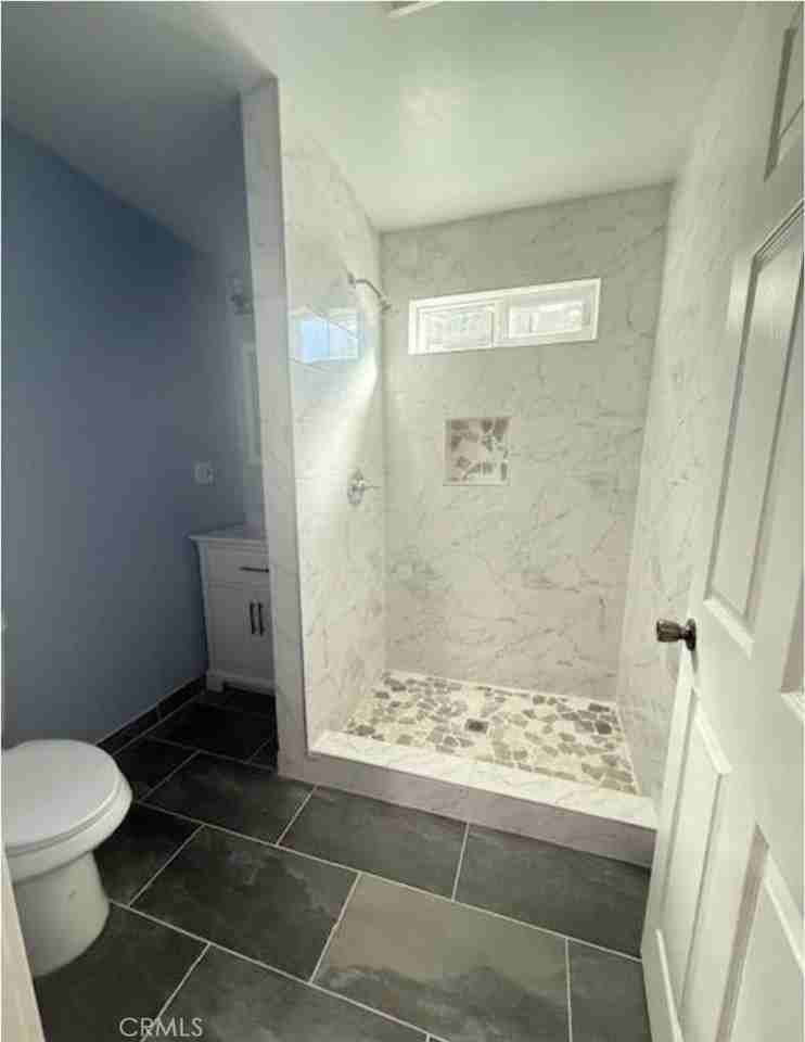 311 N Dwight Ave - Photo 3 of 4