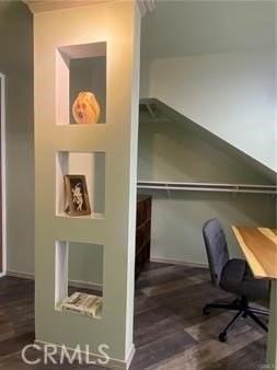 631 Benson Way - Photo 4 of 32