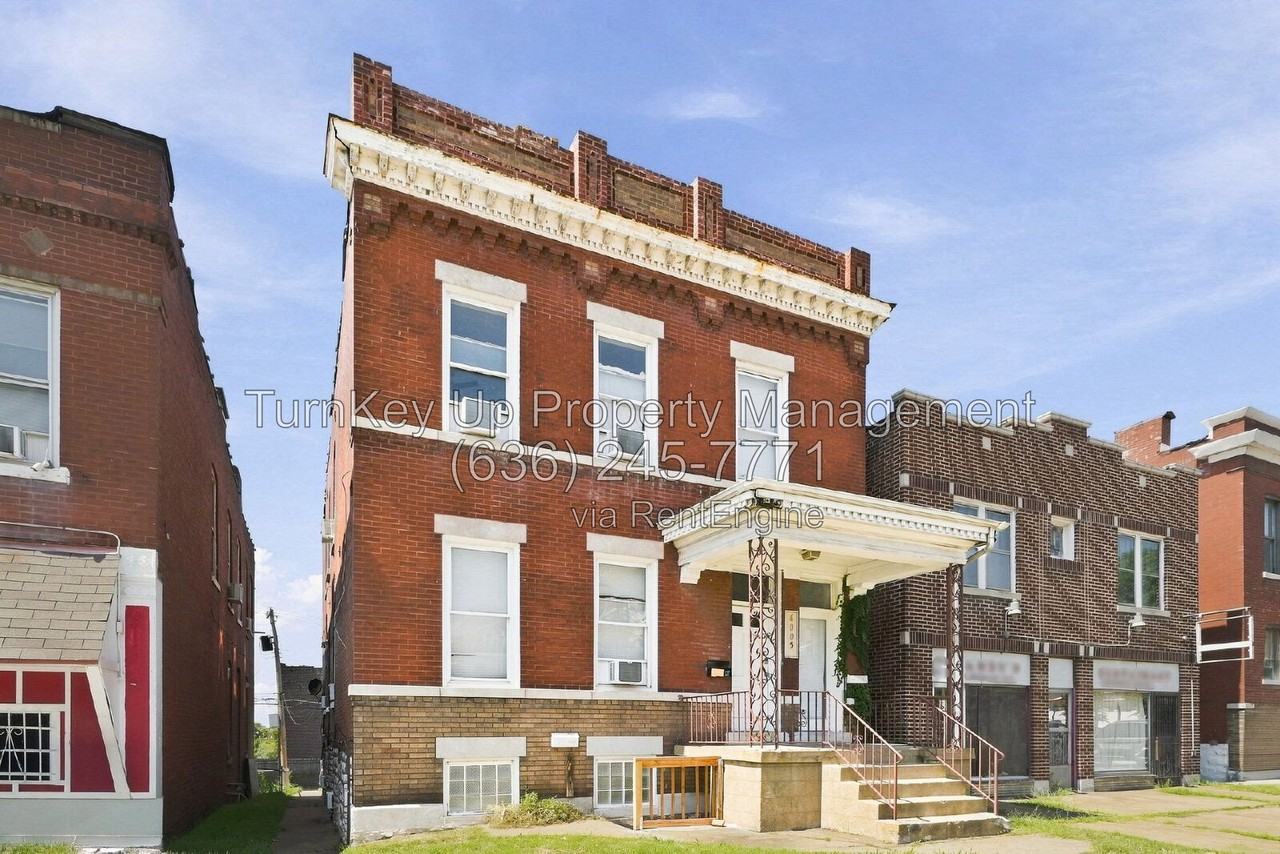 4005 S Grand Blvd #B - Photo 2 of 17
