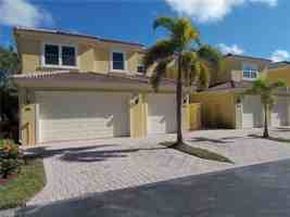 featured image of 1445 Mariposa Cir #201