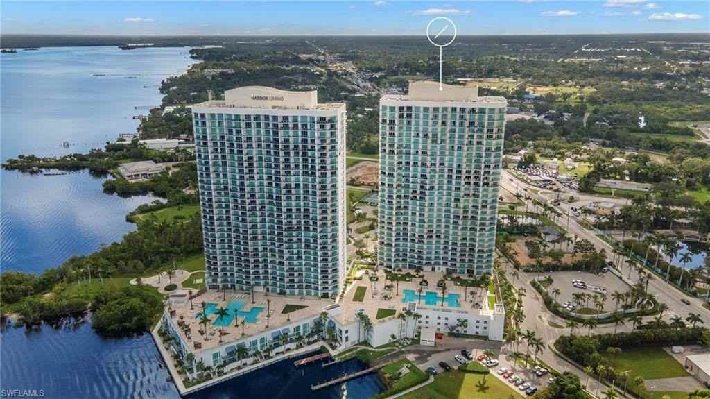 3000 Oasis Grand Blvd #MPH6 - Photo 6 of 44