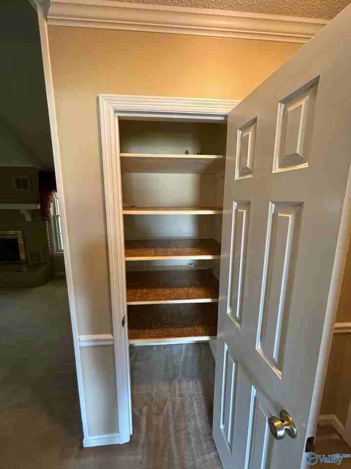 908 Cornelia Dr Se - Photo 7 of 28