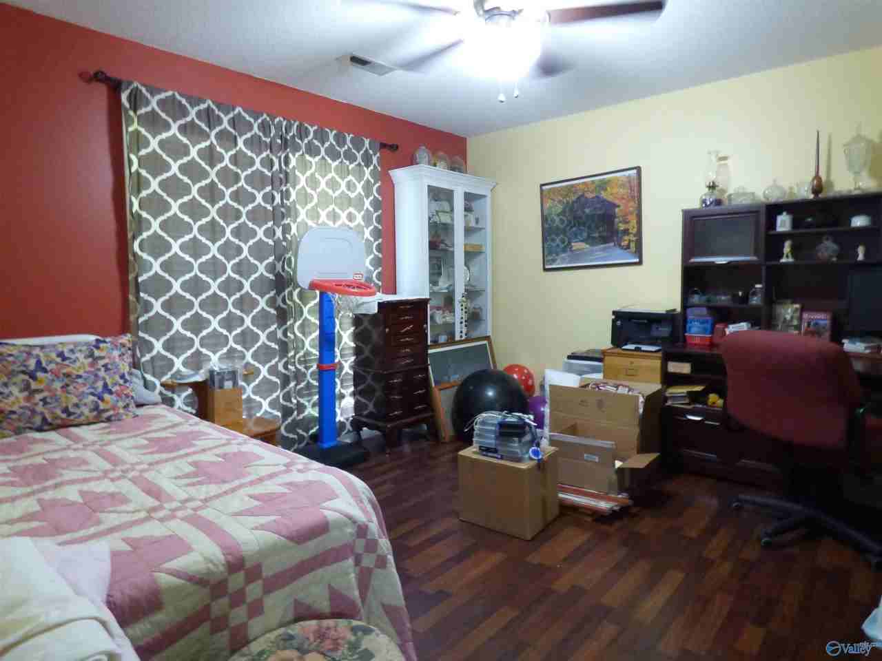 2215 Brighton St Sw - Photo 6 of 19