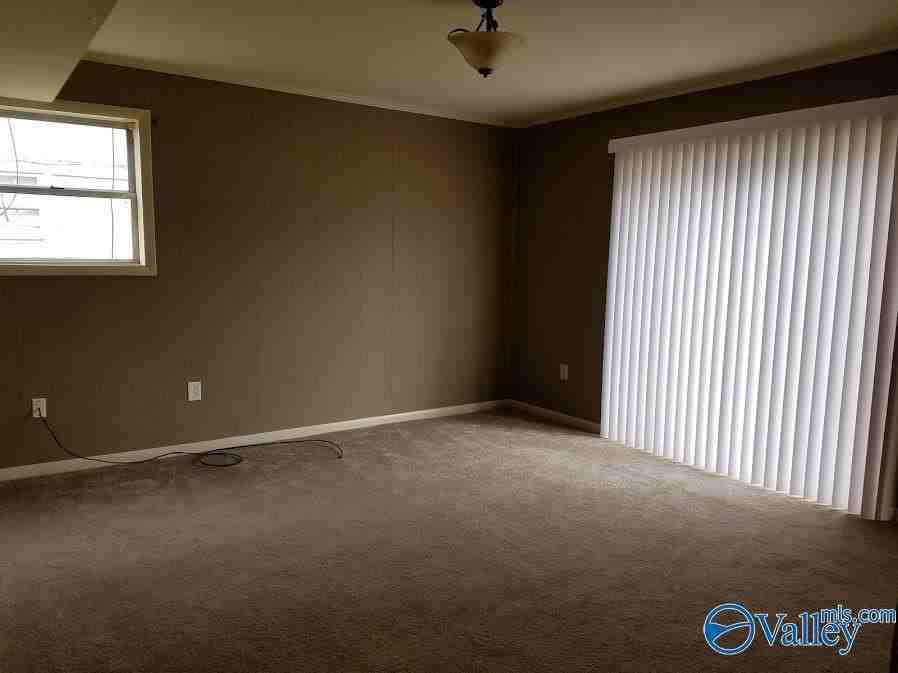 2721 Atlantic St Sw - Photo 5 of 16