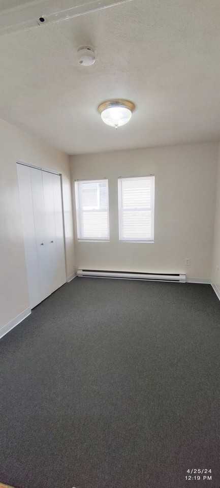 41 Elliott St #4 - Photo 7 of 8