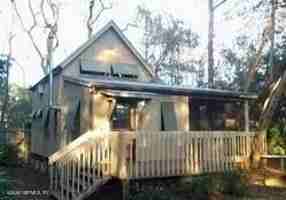 featured image of 1415 Florida St