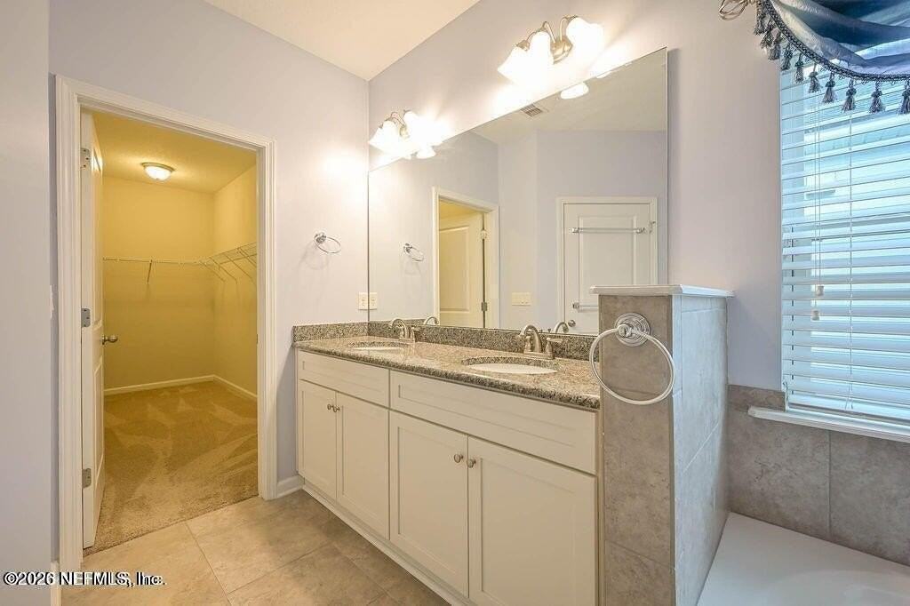 15736 Spotted Saddle Cir - Photo 7 of 13