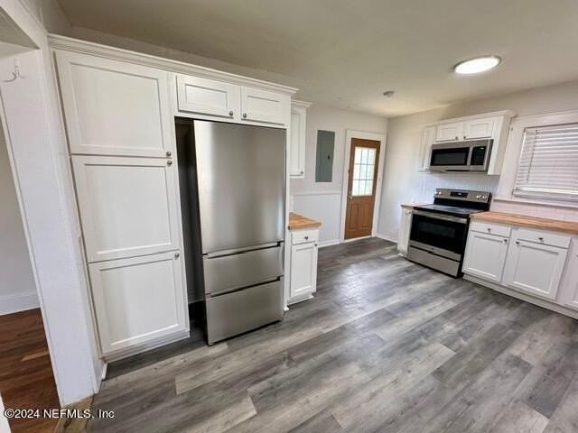 744 West St - Photo 3 of 20