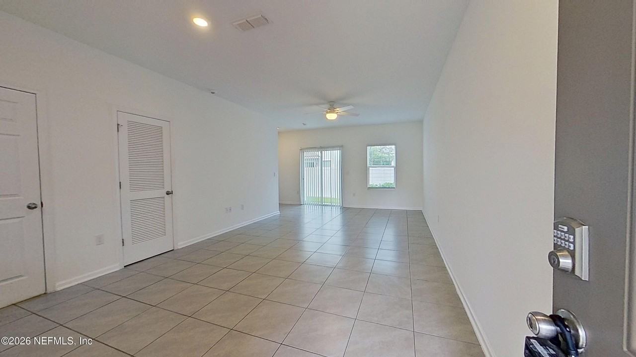3980 Bay Hawk Ct - Photo 3 of 19