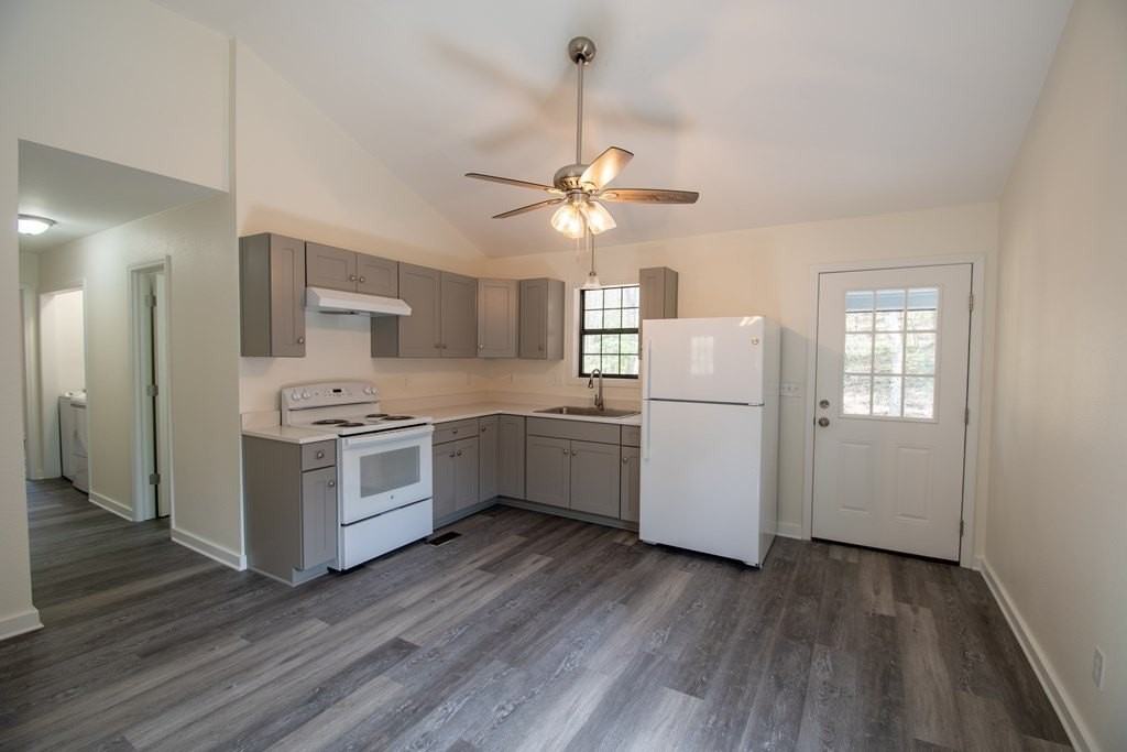 2680 River Rd - Photo 7 of 17