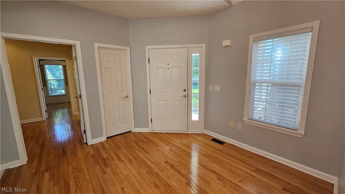 7235 Dursley Ct - Photo 2 of 36